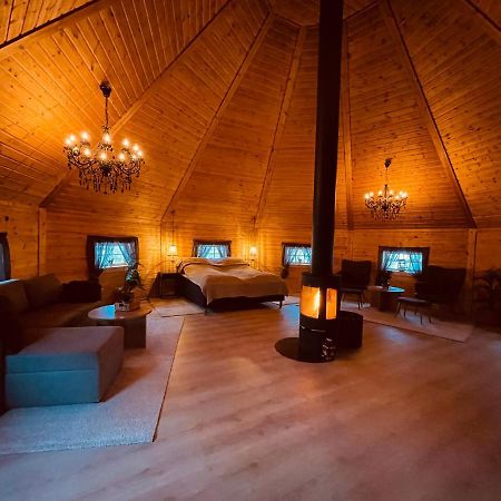 Koselig Dyregard I Tromso Hotel Ngoại thất bức ảnh