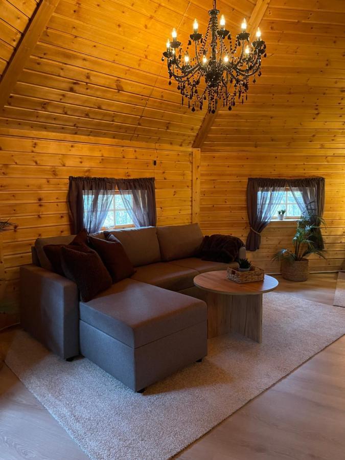 Koselig Dyregard I Tromso Hotel Ngoại thất bức ảnh